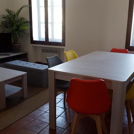 Appartement Au Coeur De Каркасон Екстериор снимка