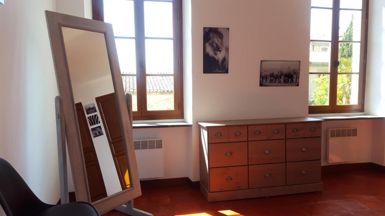 Appartement Au Coeur De Каркасон Екстериор снимка